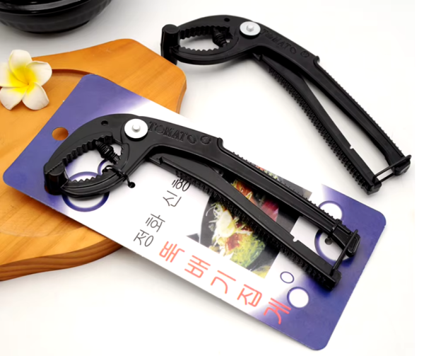 Anti-Scalding Stone Pot Clamp – Safe Grip Tool for Hot Plates and Casseroles - Image 2